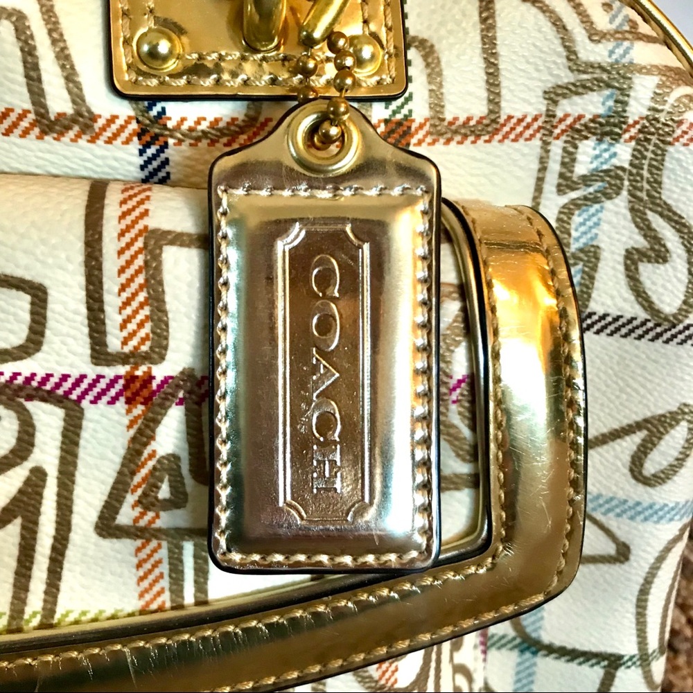 ~NWOT~Genuine COACH Gold Studded Handbag 👜 - Picture 3 of 7